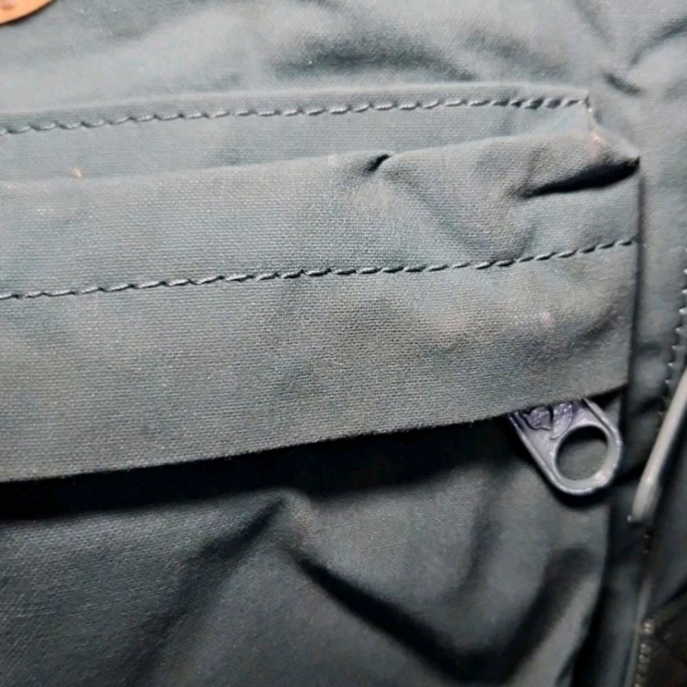 Fjallraven Kånken Unisex Green Outdoor Mini Backpack - Picture 11 of 14